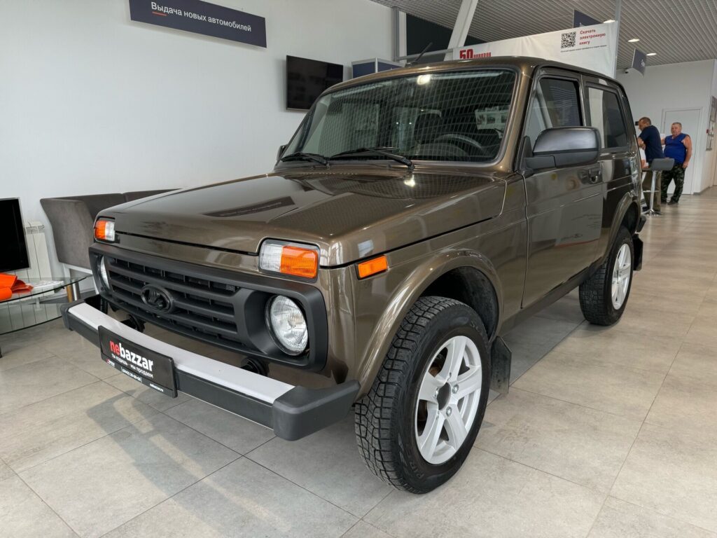 Lada (ВАЗ) Niva Legend Внедорожник 3 дв.