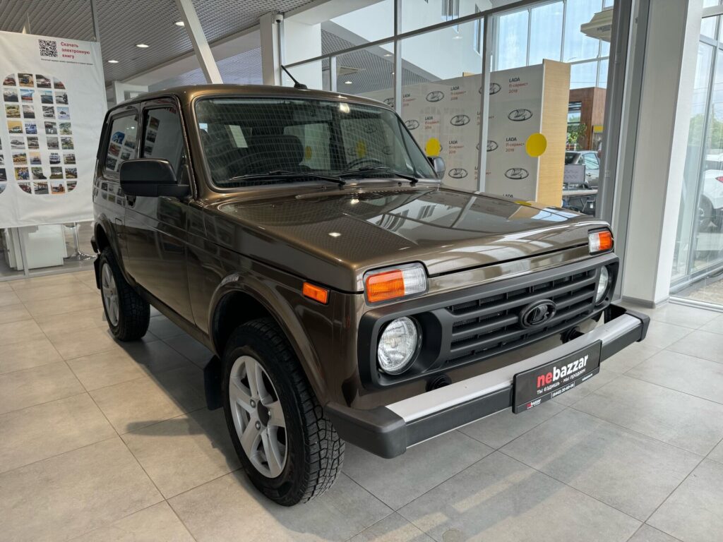 Lada (ВАЗ) Niva Legend Внедорожник 3 дв.